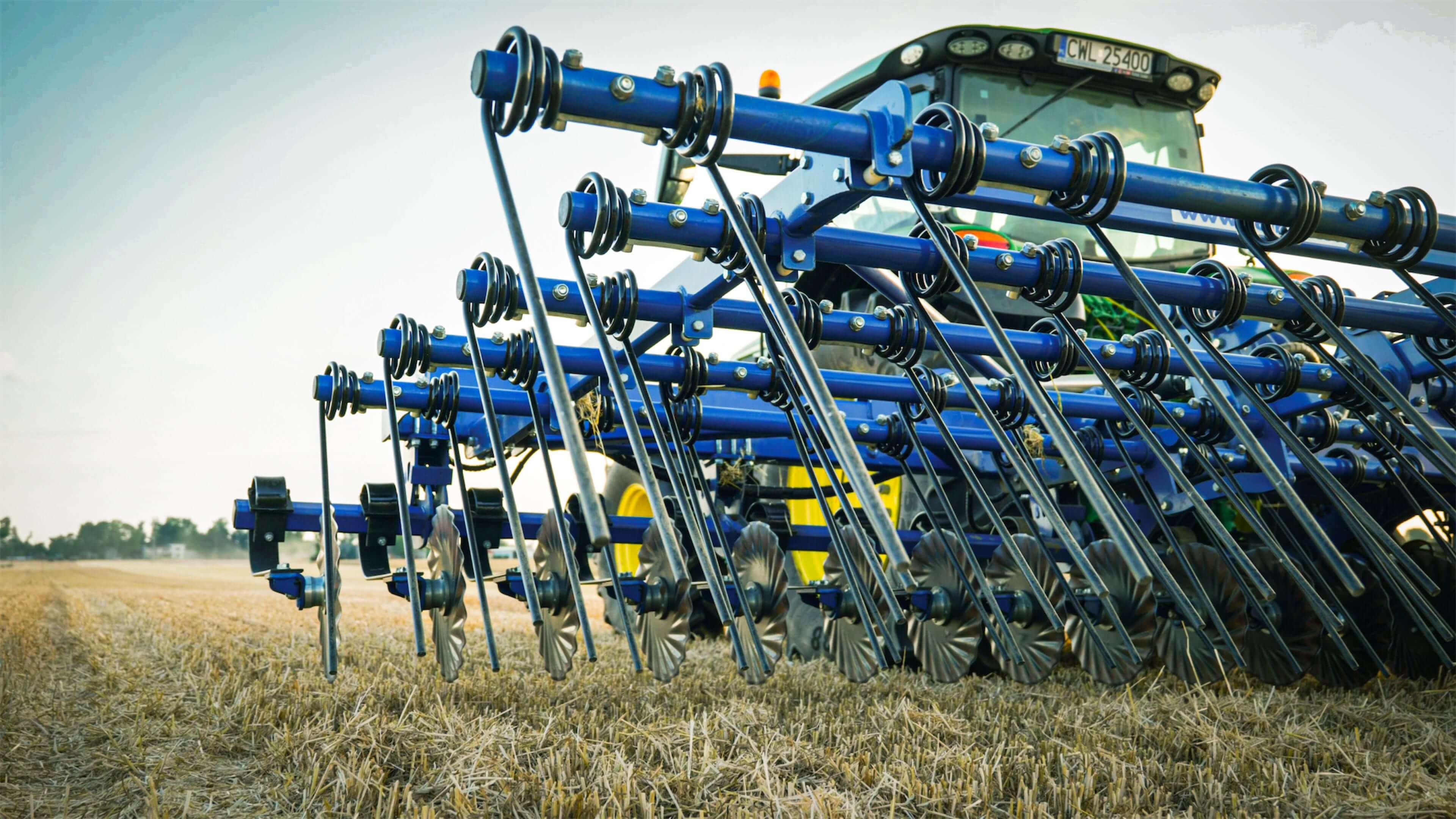 Пружинная борона ActiVAgro от Rolmako для удаления самосева сорняков