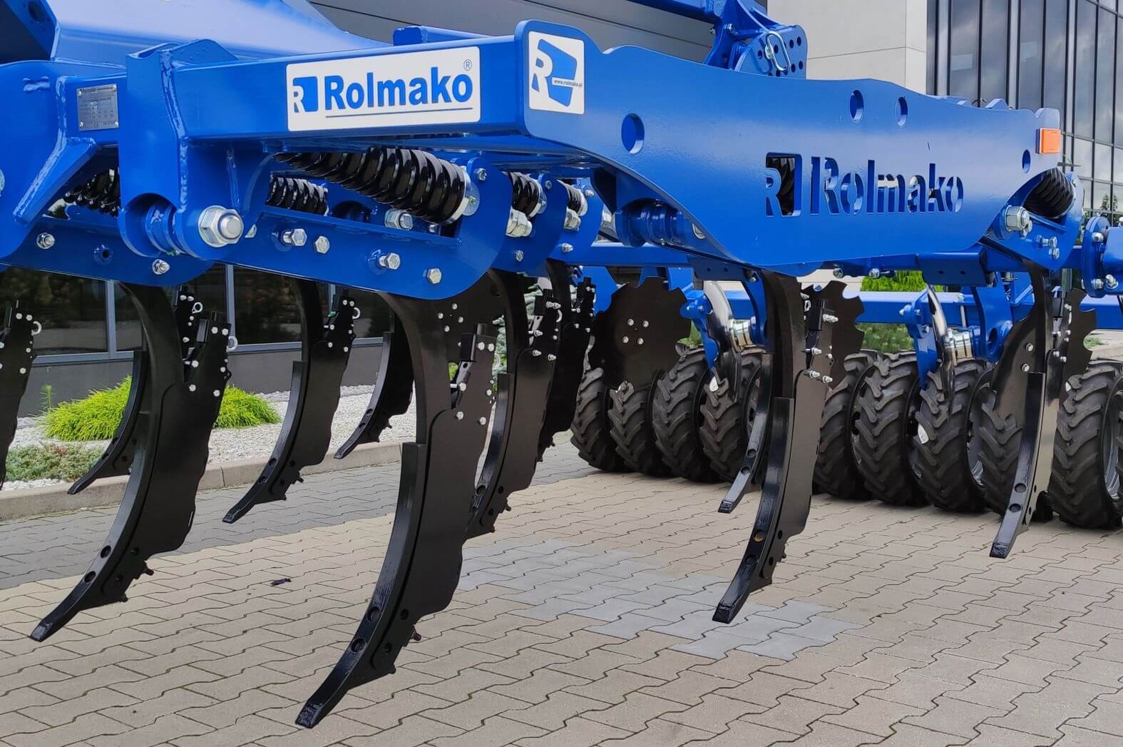 Глубокорыхлитель Rolmako для борьбы с плужной подошвой